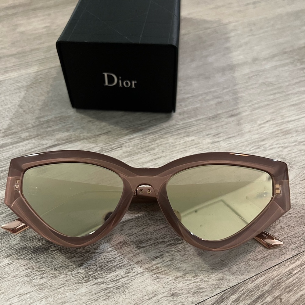 Dior nude sunglasses